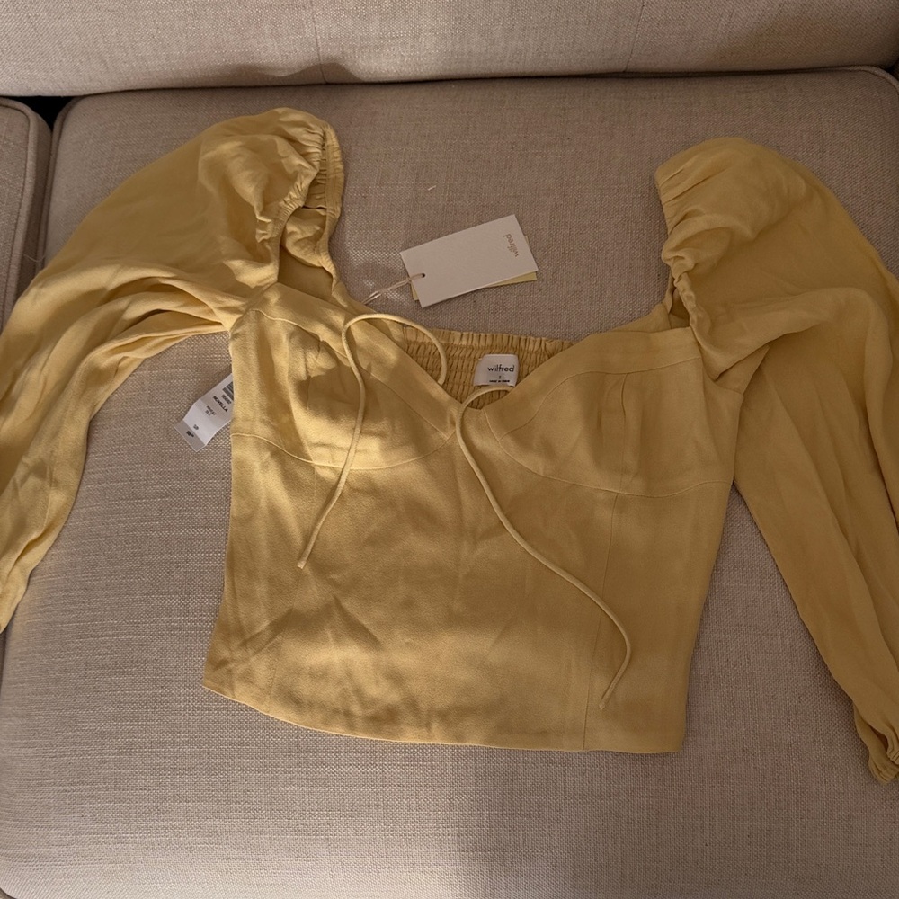 Aritzia Wilfred Novella Wheat Women's Top